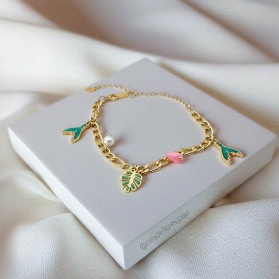 Tropical Charm Chain Bracelet – Mermaid Tail & Shell Gold Plated Bracelet