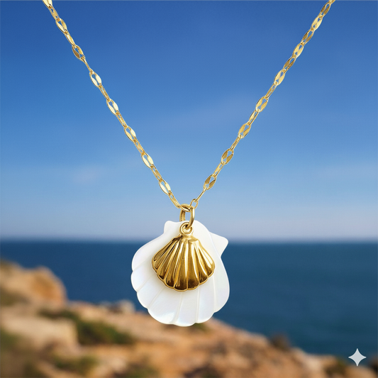 Seashell Pendant Necklace