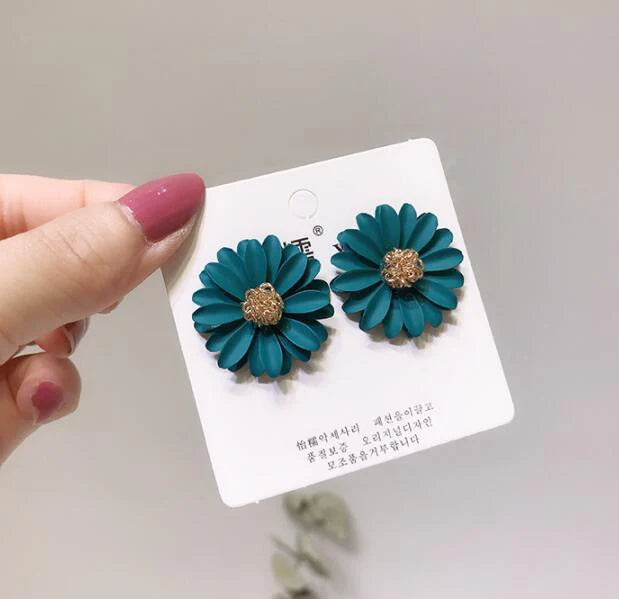 Midnight Bloom Teal Earring