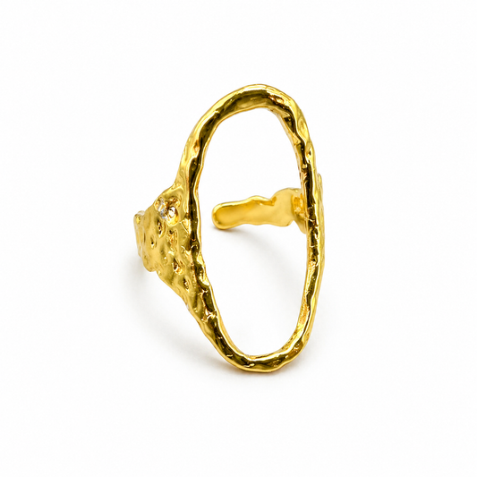 Ova Loop Gold Ring